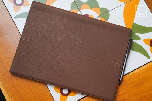 惠普spectre folio 体验:皮革和限量,正试图摆脱同质化的笔记本电脑